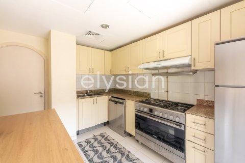Maison de ville à The Springs, Dubai, 2 chambres, 173 m², № 38074 - photo 21