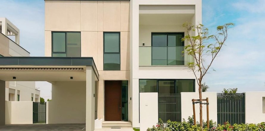 Villa in Dubai 4 bedrooms, 504.6 sq.m. № 60348