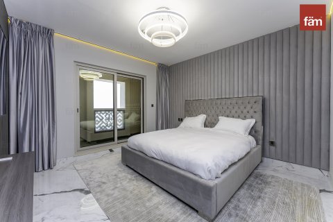 Apartment in Palm Jumeirah, Dubai 3 bedrooms, 216.3 sq.m. № 60347 - photo 19