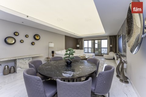 Apartment in Palm Jumeirah, Dubai 3 bedrooms, 216.3 sq.m. № 60347 - photo 5