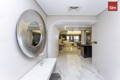 Apartment in Palm Jumeirah, Dubai 3 bedrooms, 216.3 sq.m. № 60347 - photo 2