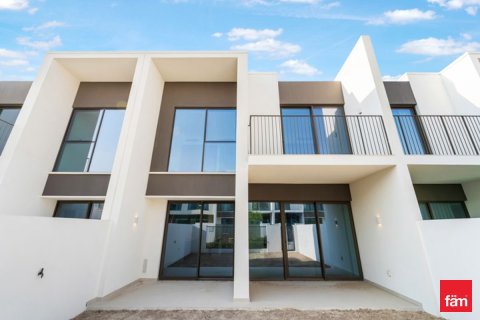 Adosado en Dubai, 3 dormitorios, 174 m², № 60346 - foto 2