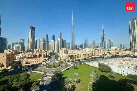 Apartment in Downtown Dubai (Downtown Burj Dubai), Dubai 2 bedrooms, 144.9 sq.m. № 60334 - photo 2