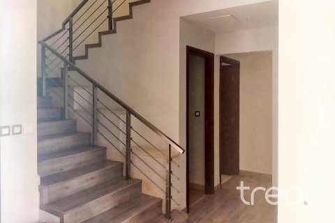 Снять в аренду таунхаус в Al Salam, Мудон, Дубай: 4 спальни, 371.15м², № 134564 - фото 9