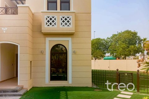 Снять в аренду таунхаус в Al Salam, Мудон, Дубай: 4 спальни, 371.15м², № 134564 - фото 3