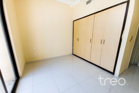 Townhouse in DAMAC Hills (Akoya by DAMAC), Dubai 4 bedrooms, 390.01 sq.m. № 134549 - photo 4