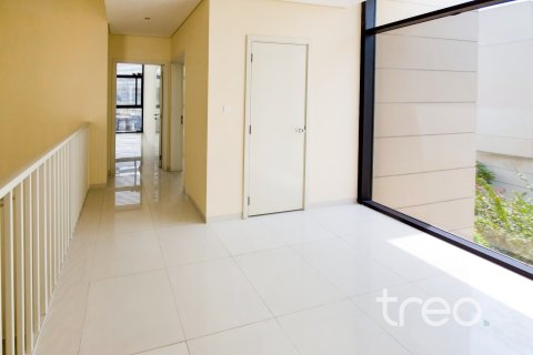 Townhouse in DAMAC Hills (Akoya by DAMAC), Dubai 4 bedrooms, 390.01 sq.m. № 134549 - photo 6