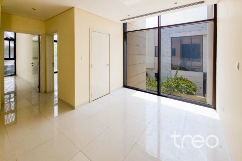 Townhouse in DAMAC Hills (Akoya by DAMAC), Dubai 4 bedrooms, 390.01 sq.m. № 134549 - photo 11