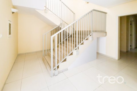 Townhouse in DAMAC Hills (Akoya by DAMAC), Dubai 4 bedrooms, 390.01 sq.m. № 134549 - photo 16