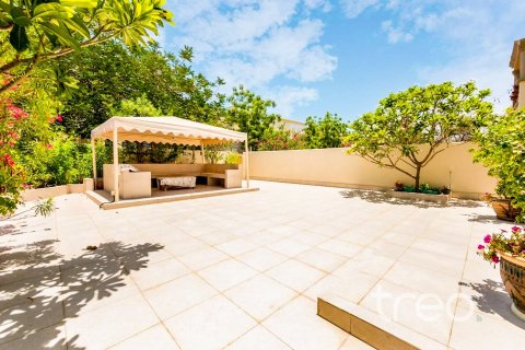 Adosado en The Springs, Dubai, 3 dormitorios, 208.66 m², № 134558 - foto 2