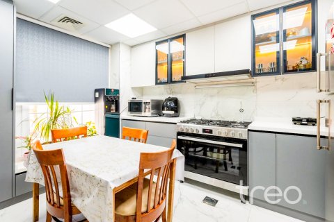 Adosado en The Springs, Dubai, 3 dormitorios, 208.66 m², № 134558 - foto 8