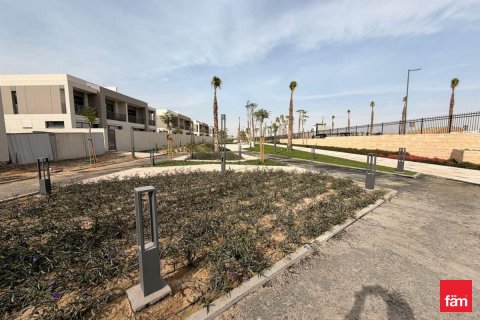 فيلا في دبي 4 غرف نوم, 467.6 م² رقم 94832 - صورة 15