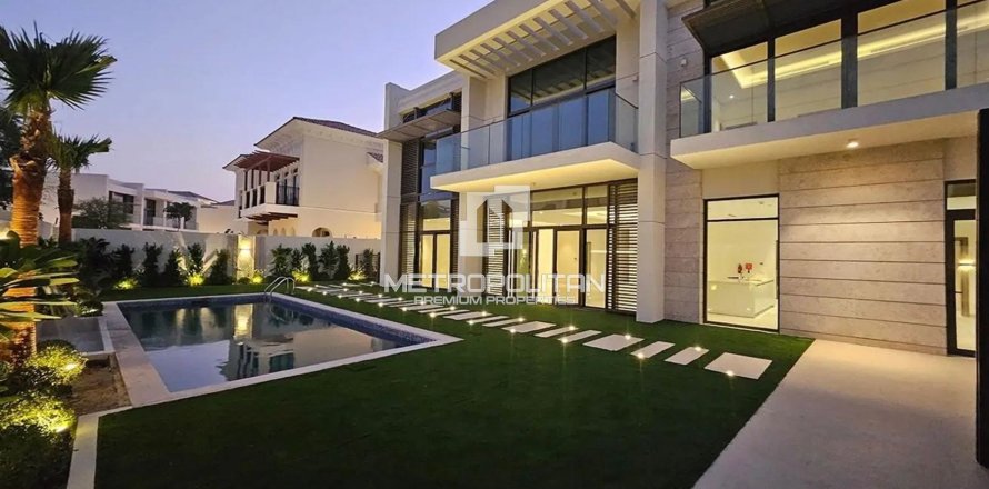 Villa in District One, Mohammed Bin Rashid City, Dubai 5 bedrooms, 793 sq.m. № 73068