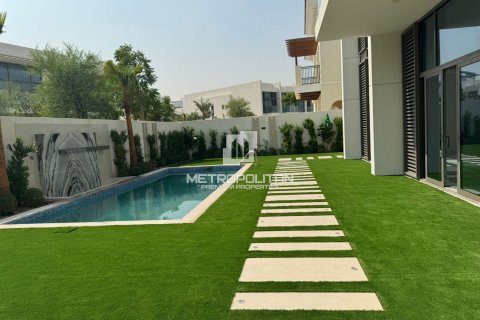 Villa in District One, Mohammed Bin Rashid City, Dubai 5 bedrooms, 793 sq.m. № 73068 - photo 6