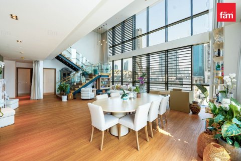Appartement à City Walk, Dubai, 3 chambres, 286 m², № 60591 - photo 19