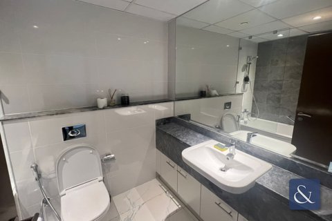 Apartment in Al Habtoor City, Business Bay, Dubai 2 bedrooms, 127 sq.m. № 76373 - photo 14