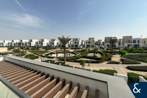 Снять в аренду виллу в Arabian Ranches 3, Дубай: 4 спальни, 459м², № 76370 - фото 23