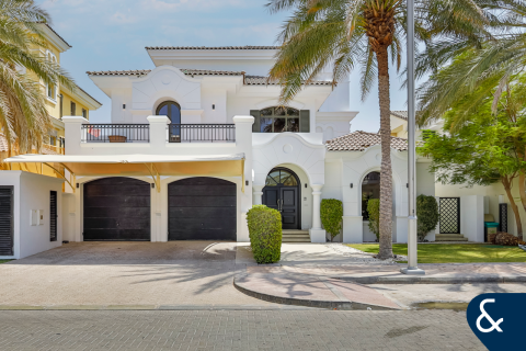 Villa in Garden Homes, Palm Jumeirah, Dubai 5 bedrooms, 127 sq.m. № 76371 - photo 1
