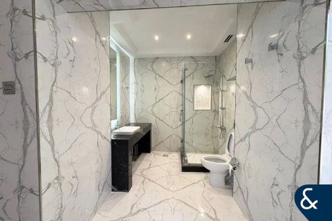 Villa in Garden Homes, Palm Jumeirah, Dubai 5 bedrooms, 127 sq.m. № 76371 - photo 6