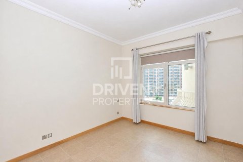 Apartment in Shoreline Apartments, Palm Jumeirah, Dubai 2 bedrooms, 185.53 sq.m. № 128557 - photo 8