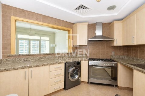 Apartment in Shoreline Apartments, Palm Jumeirah, Dubai 2 bedrooms, 185.53 sq.m. № 128557 - photo 12