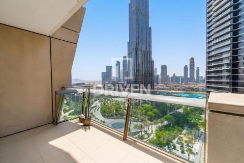 شقة في Burj Vista, وسط مدينة دبي, دبي 3 غرف نوم, 180.14 م² رقم 128554