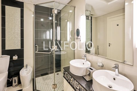 Apartamento en Downtown Dubai (Downtown Burj Dubai), Dubai, 3 dormitorios, 141 m², № 45673 - foto 15