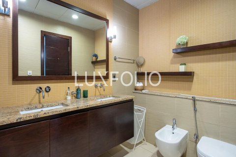 Apartamento en Palm Jumeirah, Dubai, 1 dormitorio, 124 m², № 45676 - foto 17