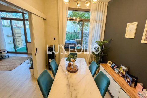 Townhouse in Noor Townhouses, Town Square, Dubai 4 bedrooms, 196 sq.m. № 45675 - photo 11