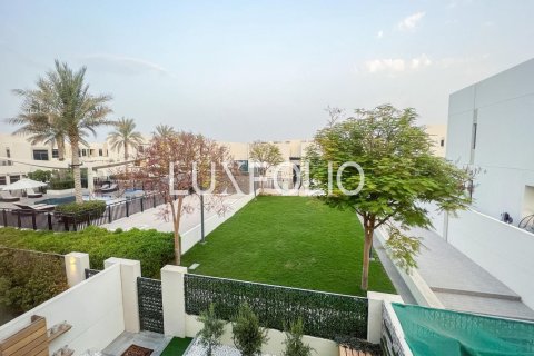 Townhouse in Noor Townhouses, Town Square, Dubai 4 bedrooms, 196 sq.m. № 45675 - photo 22