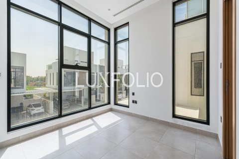 Townhouse in Jumeirah Golf Estates, Dubai 4 bedrooms, 322 sq.m. № 45677 - photo 14