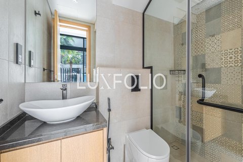 Townhouse in Jumeirah Golf Estates, Dubai 4 bedrooms, 322 sq.m. № 45677 - photo 6