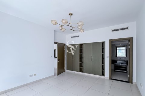 Снять в аренду квартиру в Даунтаун Дубай (Даунтаун Бурдж Дубай), Дубай: 1 спальня, 69м², № 99883 - фото 4