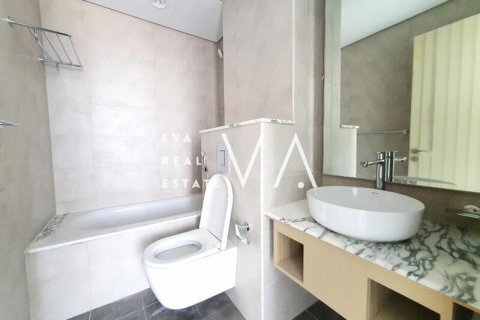 Apartamento en Downtown Dubai (Downtown Burj Dubai), Dubai, 3 dormitorios, 147.32 m², № 52740 - foto 3