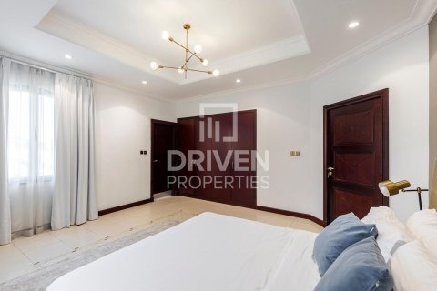 Villa in Garden Homes, Palm Jumeirah, Dubai 4 bedrooms, 465 sq.m. № 20673 - photo 29