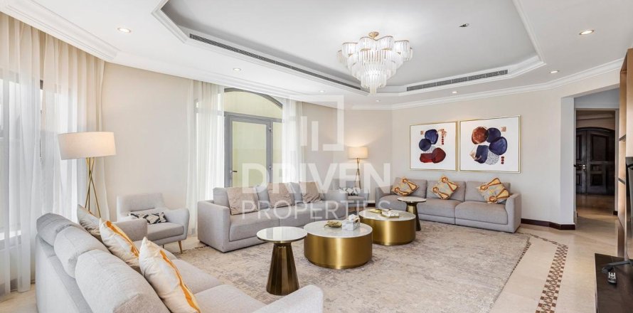 Villa in Garden Homes, Palm Jumeirah, Dubai 4 bedrooms, 465 sq.m. № 20673