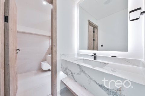 Купить таунхаус в Дубае: 3 спальни, 289.95м², № 119477 - фото 7