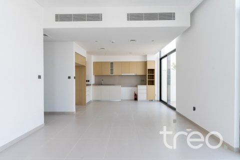تاون هاوس في Sun, Arabian Ranches 3, دبي 4 غرف نوم, 225.48 م² رقم 119481 - صورة 2