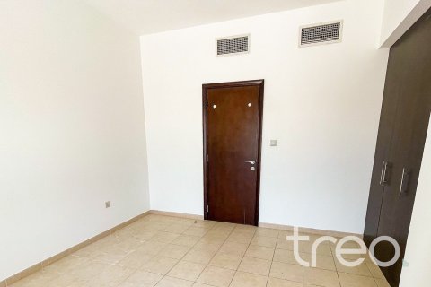 Villa en Arabian Ranches, Dubai, 2 dormitorios, 167.23 m², № 119478 - foto 15