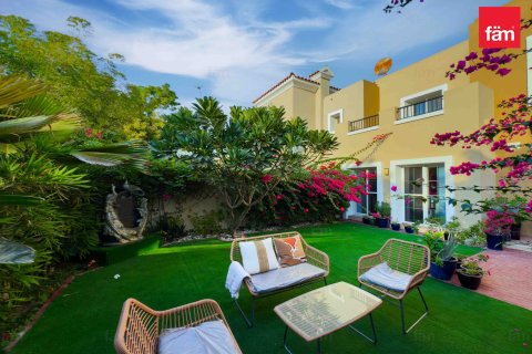 فيلا في دبي 4 غرف نوم, 266.1 م² رقم 76971 - صورة 24