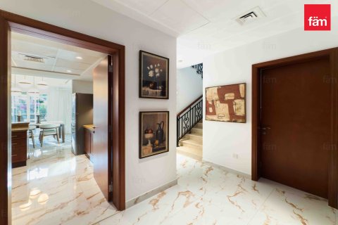 فيلا في دبي 4 غرف نوم, 266.1 م² رقم 76971 - صورة 10