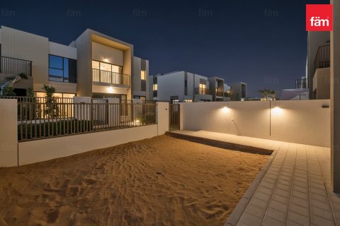 Townhouse in Dubai 3 bedrooms, 161 sq.m. № 76977 - photo 22