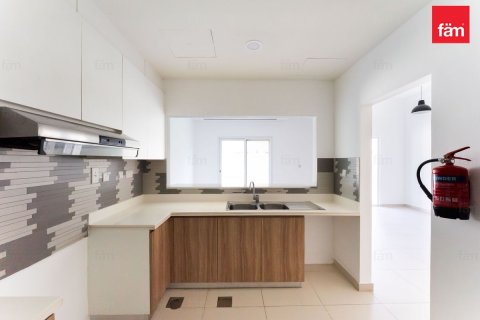 Снять в аренду таунхаус в Дубае: 3 спальни, 164.8м², № 76970 - фото 23