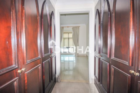 Apartment in Downtown Dubai (Downtown Burj Dubai), Dubai 1 bedroom, 96 sq.m. № 115685 - photo 16