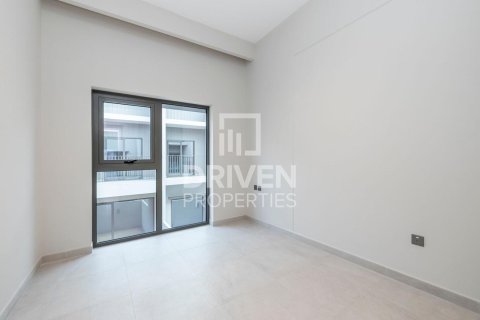 Adosado en Mohammed Bin Rashid City, Dubai, 4 dormitorios, 436.55 m², № 141014 - foto 8