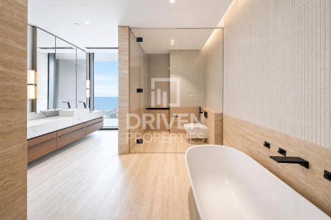 Apartment in The Crescent, Palm Jumeirah, Dubai 4 bedrooms, 598.76 sq.m. № 141013 - photo 11