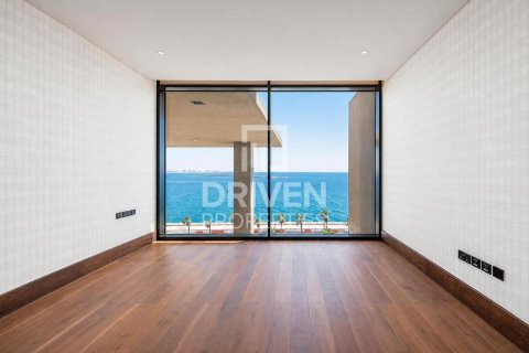 Apartment in The Crescent, Palm Jumeirah, Dubai 4 bedrooms, 598.76 sq.m. № 141013 - photo 5