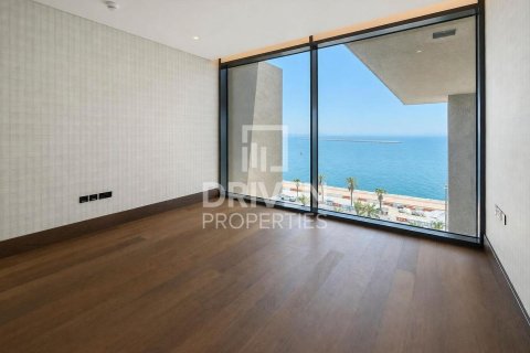 Apartment in The Crescent, Palm Jumeirah, Dubai 4 bedrooms, 598.76 sq.m. № 141013 - photo 6