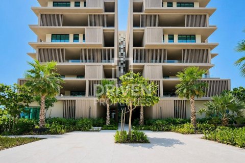 Apartment in The Crescent, Palm Jumeirah, Dubai 4 bedrooms, 598.76 sq.m. № 141013 - photo 16