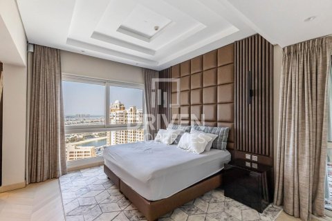 Penthouse in Marina Residences, Palm Jumeirah, Dubai 4 bedrooms, 952.63 sq.m. № 141015 - photo 12